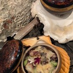 restaurant Et ... - 真蛸 とクリーンビーズ温州みかんのドレッシングで和えている