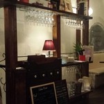 Bistro Roven - オシャレな店内