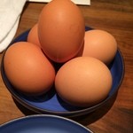 和牛 まつした - 鶏卵たくさん。足りなければ追加OKです。