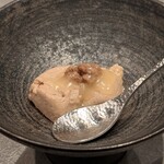 restaurant Et ... - 一皿目のデザート  シェフのおばさま 詩ちゃんが育てられた胡麻たっぷり