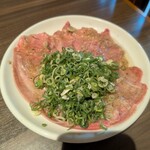 焼肉はひとくちめ だるま - 