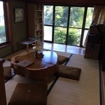 芳熊庵 くまそば - 奥にも凝った部屋が