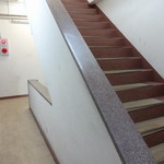 グリル梵 - 二階から三階への階段