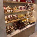 パティスリー メゾンドゥース - 店内1