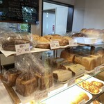 ベーカリーレストラン エピ - 