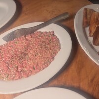 カルネジーオ イースト - 