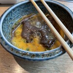 焼肉 泰山 - シルクロースを溶き卵で