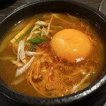 肉処 でべそ - 旨辛スンドゥブ