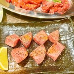 佐賀県伊万里市 焼肉 食道園 お食事券 ¥1，000️5枚　¥5，000分