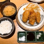 ニューベイブ - ヘレカツランチ