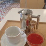 トーコーキッチン - 手作り イチゴパンナコッタ　ホットコーヒー