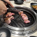 Jukusei Niku Senmon Ten Yopu no O Buta Shio Yaki Kichijoji Ten - 