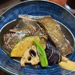 食事処 美味小家 - カレイの煮付け