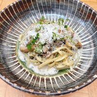 ザ タヴァン グリル＆ラウンジ - 