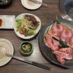焼肉 ほむら家 - ランチはスープやご飯が付きます