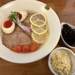 貝と地鶏だしのらぁ麺 ちょろ - 