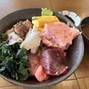ひびの食堂