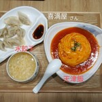 喜満屋 - 料理写真:天津飯＆水餃子