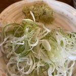手打ちそば くるまや - 生わさびと刻みねぎ　ズーム