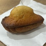 ルスルエルユニック - 国産小麦のマドレーヌ