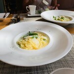 バード・ウォッチ・カフェ - TOKACHIランチ2400円のパスタ(中札内産いんげんとあさりのスープパスタ)