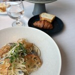 TOOTH TOOTH GARDEN RESTAURANT - 