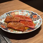 厳選焼肉 一石三鳥 - 和牛ハラミ、トウガラシ