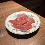厳選焼肉 一石三鳥 - ミスジ、ザブトン