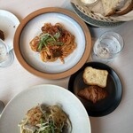 TOOTH TOOTH GARDEN RESTAURANT - 