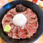 あか牛丼いわさき - 