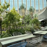 TOOTH TOOTH GARDEN RESTAURANT - 