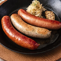 ソーセージ3種盛り合わせ