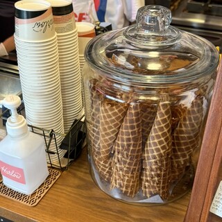 ハーロウ アイスクリームショップ_1