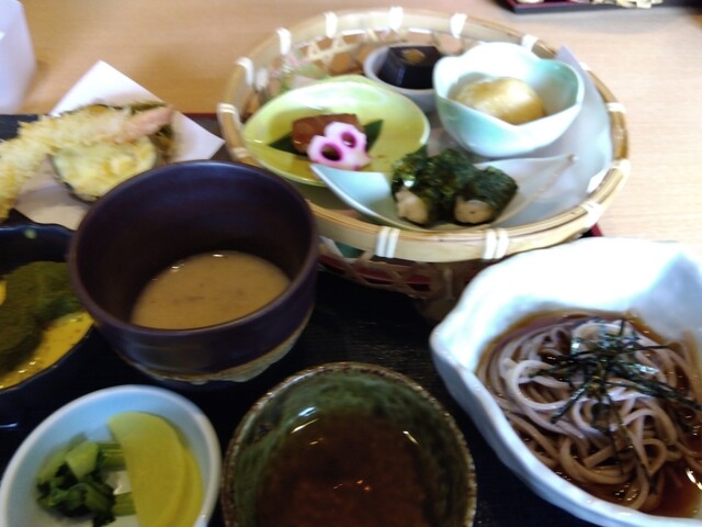 Jinenjo Ryori Washoku Hanahana Midori Ten photo 2