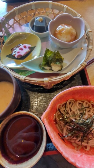 Jinenjo Ryori Washoku Hanahana Midori Ten photo 3