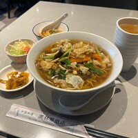 美林華飯店 - 
