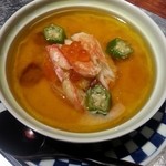 イロドリ - フォアグラの茶碗蒸しにズワイガニを乗せて