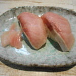 中華そば 四つ葉 - 今日のにぎり　ぶり３００円