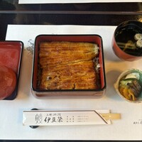 鰻割烹 伊豆栄 梅川亭 - 