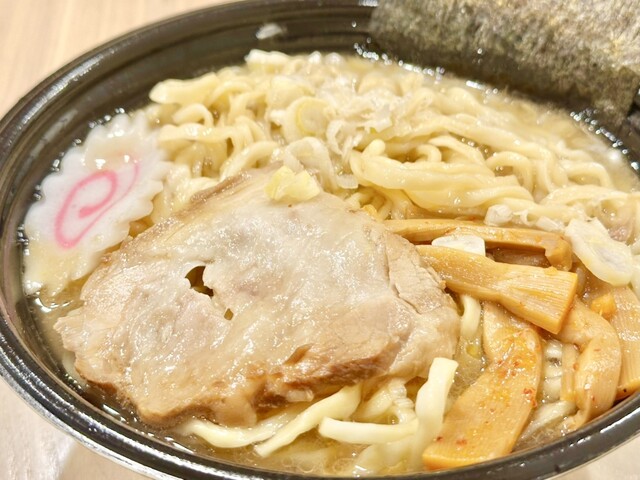 Shohei Ramen Shinjuku Nishiguchi Ten photo 5