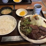 焼肉ハウスモンモン - 