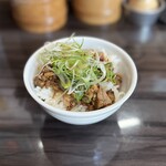 上野町中華そば店 - 