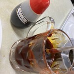 天一軒 - ラー油と餃子タレ