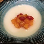 中華ダイニング燈や - 2014/10・杏仁豆腐