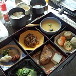 シャングリ・ラ ホテル 東京 - 和朝食