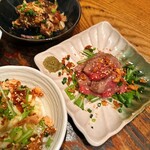 立呑み 浅草 洒落者 - 自家製ローストビーフ