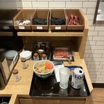 吉野家 - ココで箸と紅しょうがをセルフでもらう