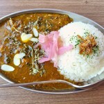 煮干結社 麺や 鹿道山 - スパイスカレー