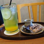 うちなー茶屋＆ギャラリー ぶくぶく - 