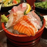 Echizen Sengyo Ten Fushimi Ten - お手頃刺し盛り　1738円